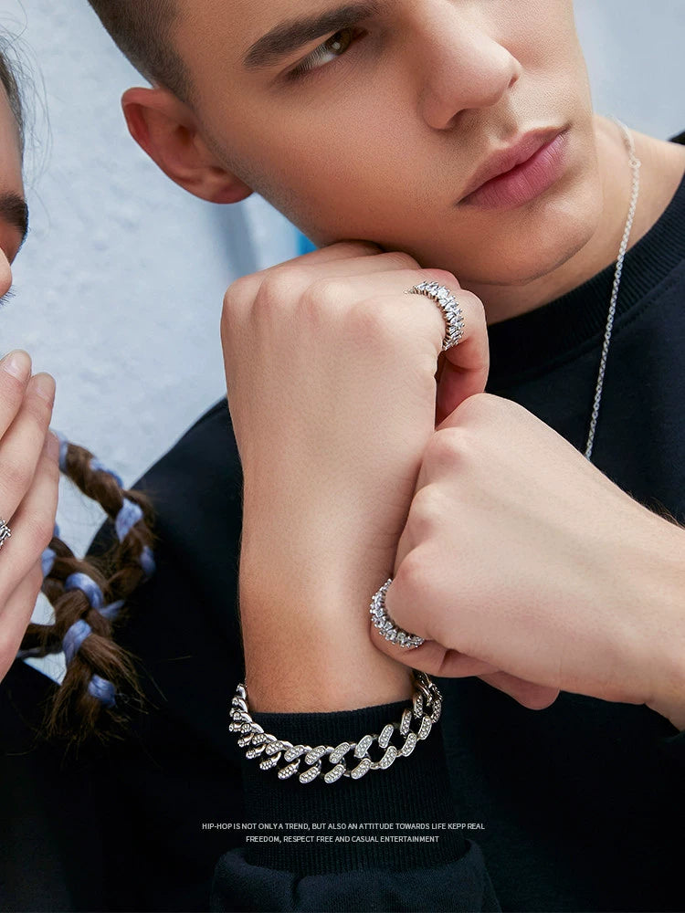 Gay Men's Jewelry Trends: Celebrating Pride Month 2024