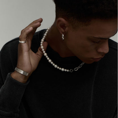 Paperclip Pearl Necklace – Silver Finish